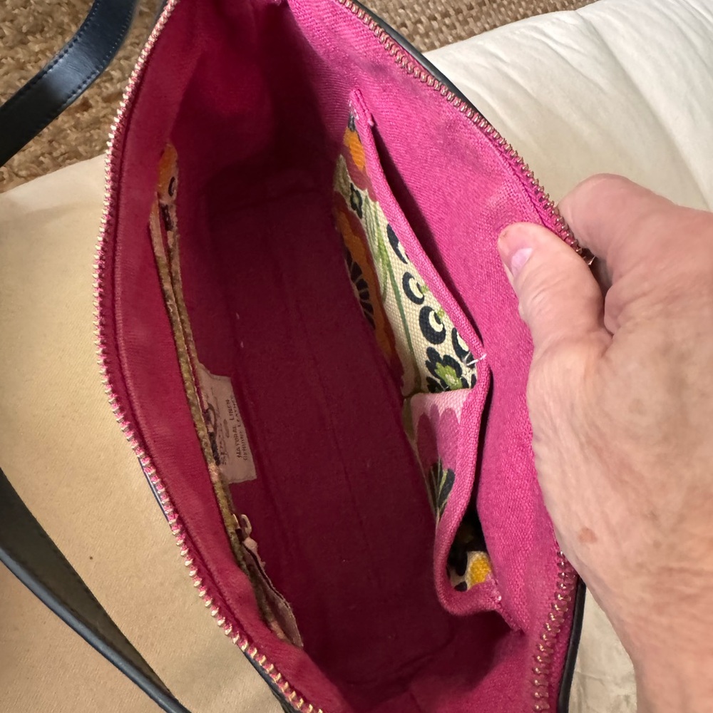 Spartina multicolored purse, two outside pockets and two inside pockets NWT - Picture 6 of 6